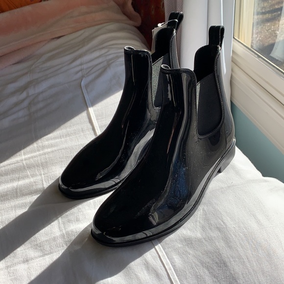 a new day Shoes - Black Gloss Rainboots Chealsea Boots